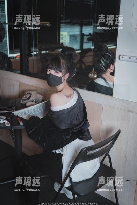 原图中的Aram(아람)女神，最新时刻：我瞪大眼睛，是不是该安排一趟眼科检查了？