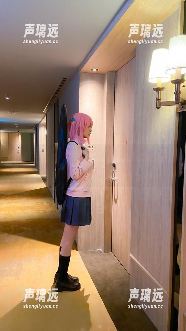 猫娘的英勇与贞德的优雅竟如此默契？Arty亚缇的图集问你敢不敢面对原图的真相。
