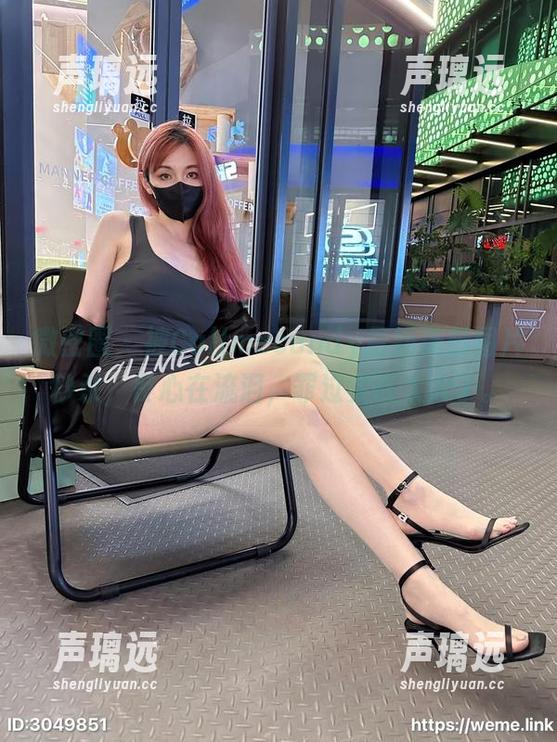 微密圈 - 被Callmecandy最新美脚图片秒杀，良心在流泪，罪过实在太大了。