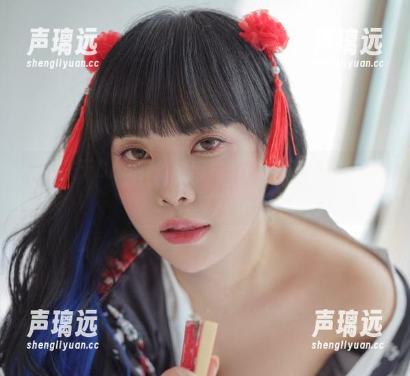 一场关于Dami(퀸다미)的圣诞雪夜套图，巧妙与可爱并存