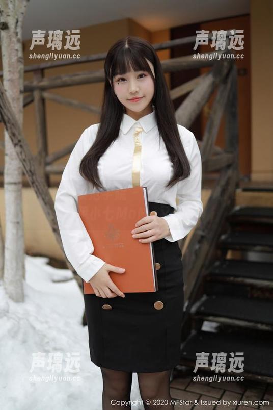 MFStar模范学院-伊小七MoMo MFStar模范学院 - 白丝的UPDATE——伊小七MoMo又来了!