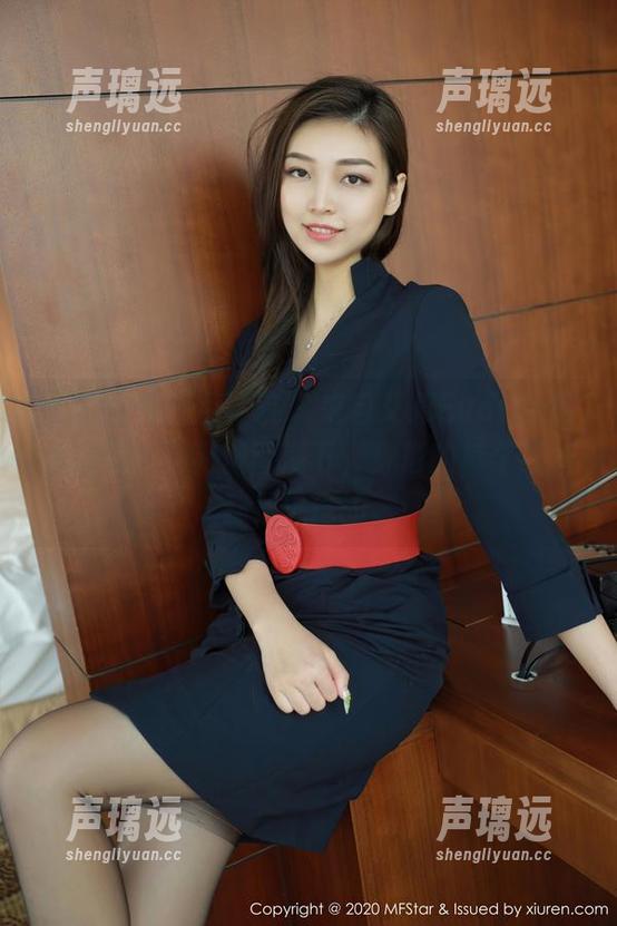 MFStar模范学院-艾莉Evelyn MFStar模范学院 - 来自艾莉Evelyn的和服写真:高清画质下,身形的每个线条都是挑逗的。