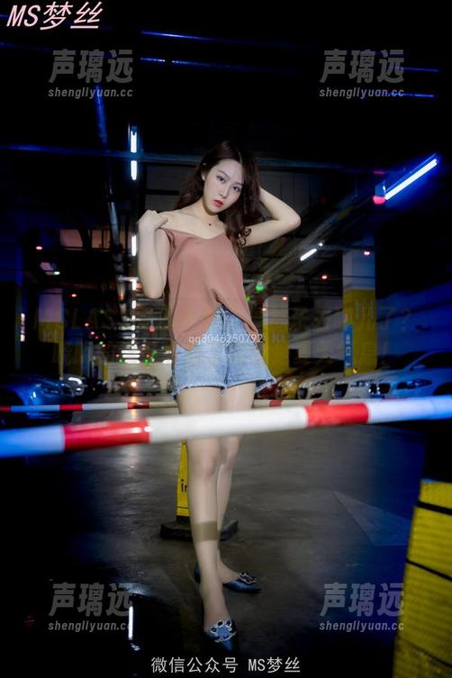 MSLASS梦丝女神 - 厚袜子去哪儿了？晓晓的这条下载了完全是夏天气息！