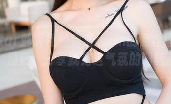 MiStar魅妍社 - 琳琳ailin的黑丝图集来了！没错，分享就是这气氛的调味品！