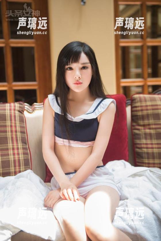 TouTiao头条女神-美纳子 TouTiao头条女神 - 裸足不只是一种状态,私拍的美纳子在用脚尖叙述。