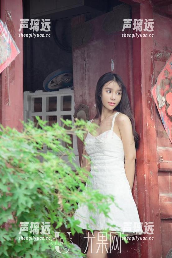 UGirls尤果网 - 女仆写真合集：看叶籽亿怎么把我萌到了！