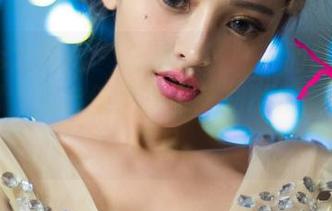 UGirls尤果网 - 忘掉滤镜！慕羽茜的比基尼原图，直击任何关于身材的质疑，真心佩服。
