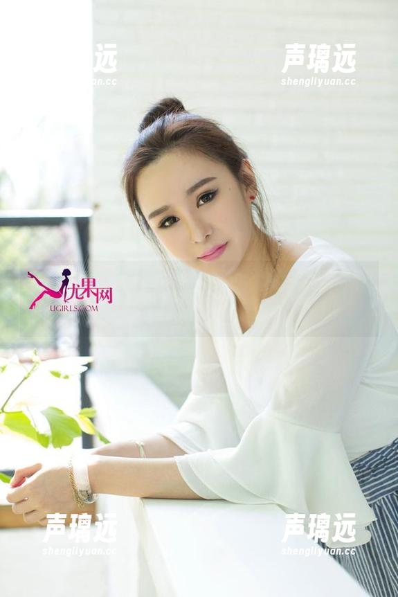 UGirls尤果网 - 金子熙的清纯图集，活泼得像一抹春风