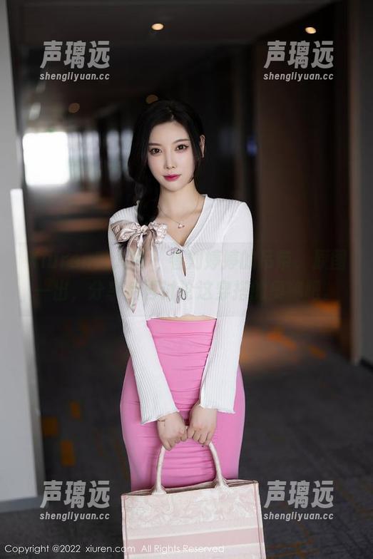 Xiuren秀人网 - 看刘婷婷的吊带，原图一出，分享后再讨论这穿搭的奥秘吧。
