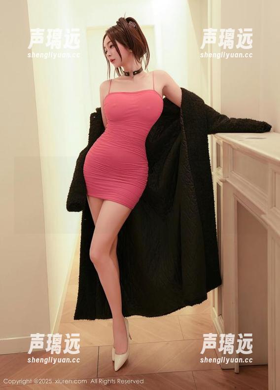 Xiuren秀人网-夏晓Maggy Xiuren秀人网 - 夏晓Maggy的职业装图集更新,谁说上班不能“游”在时尚的海洋里?
