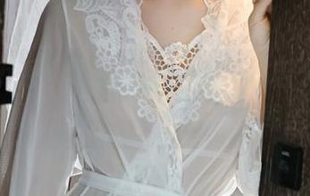Xiuren秀人网 - 穿上礼服的林若凡F，好像一件艺术品来到了图库里