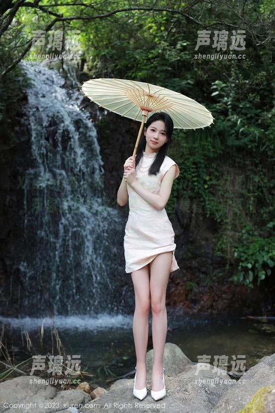 Xiuren秀人网 - 糯美子Mini，一抹透明，带你无圣光这个概念，图集有图有真相！