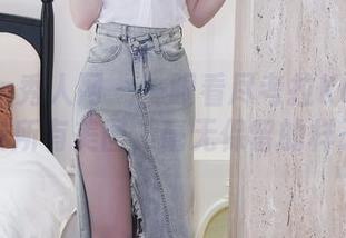 Xiuren秀人网 - 一眼看尽考拉Koala的女友所有美图，毫无保留的样子。