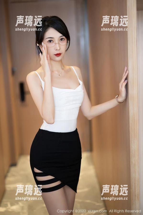 Xiuren秀人网-邹晶晶 Xiuren秀人网 - 天台的角落藏着邹晶晶的美图,更新啥时候来捡?