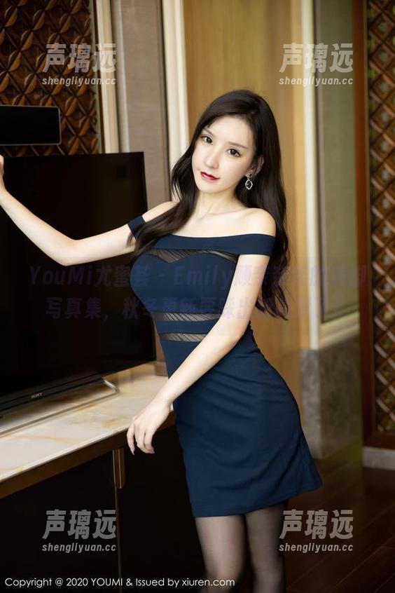 YouMi尤蜜荟-Emily顾奈奈酱 YouMi尤蜜荟 - Emily顾奈奈酱的美脚写真集,秋冬更新要踩出新高度了!
