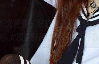 YouMi尤蜜荟 - 好吧，艾静香的“制服”私拍，大概是制服的另一种打开方式？