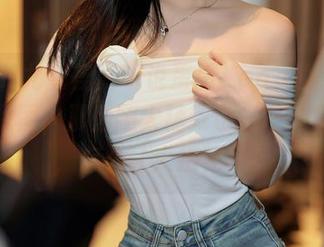 YouMi尤蜜荟 - 听说蛋蛋_egg的美腿写真有原图，那么腿太精致也是一种负担吧，怎么让人接受呢？