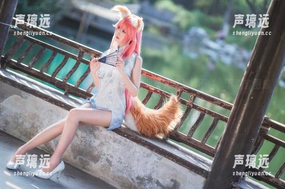 三度_69 仔细端详了一阵,三度_69的房间夏天系列真不错,下载套图成了当务之急。