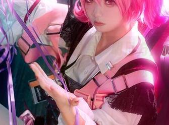 伊喵君_Nya写真分享：明日方舟的巫恋，时而美妙，时而尴尬