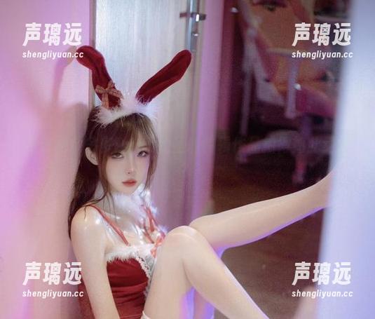 是谁把余多多Dudu的圣诞特辑作品拍得如此绝妙？
