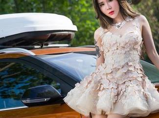 头条女神 - 李由美的厨房奇遇记，居然免费送照片？！