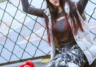 头条女神 - 王一涵户外：如果你还没去过这片地方，图库里的分享都不会让你懂！
