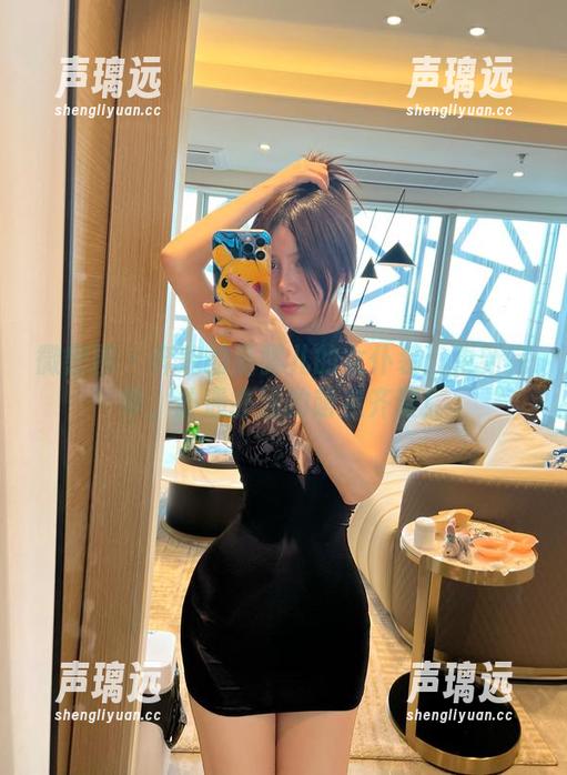 微密圈 - 奔跑的晶骡儿的女仆装：更新完毕，扑通扑通的萌点齐聚！