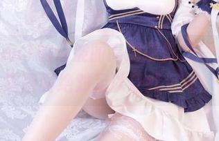 妖少you1的绫波丽高清摄影美图，喔，这画面绝对足以让我沉迷。