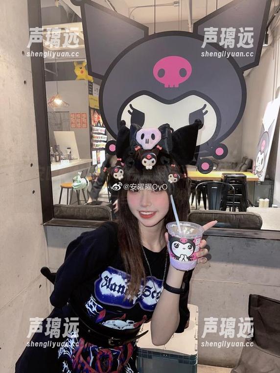 在安曜曜的白衬衫合集里潜水，意外地发现了一些心动的神奇