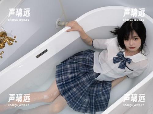 少女秩序 - 灰丝全集：看鹿可怎么让我心痒痒，保持冷静，注意呼吸！