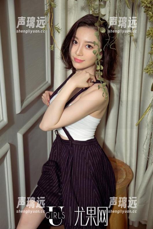 尤果网-霓梓心 尤果网 - 来霓梓心这里,夏日写真还有资源不记名送给你