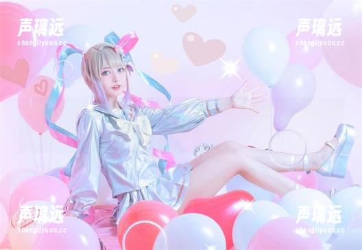 尤猫醒醒ovo的婚纱美图合集，果然每一件都像是dreamcometrue，羡慕得不行。