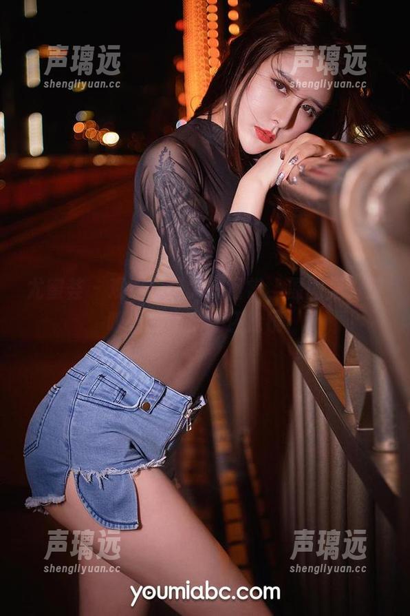 尤蜜荟-喵星人 尤蜜荟 - 观看喵星人的日常,原图里,猫咪竟然比少女还抢镜!