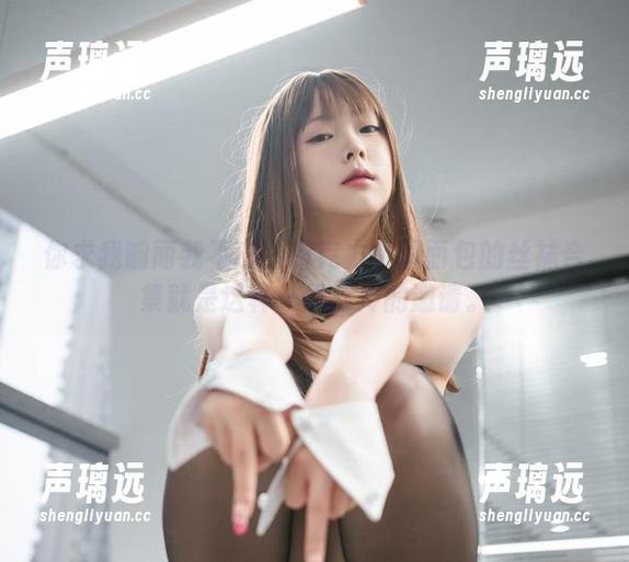 你求我响而我不应！巧克力小圆面包的丝袜合集就是这样一组高冷的邀请。