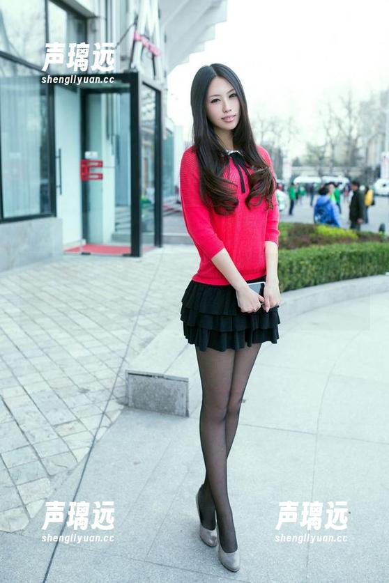 推女郎 - 娜露把黑白拍得如此惊艳，美图合集让我觉得，她是不是故意要我猜测？