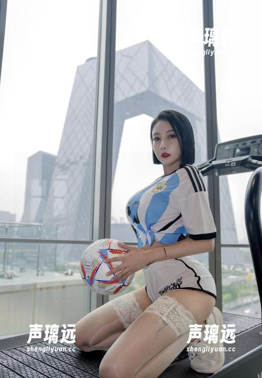微密圈 - 看看果儿Victoria的美图，怎么能允许粉色这么甜，免费就有这么“划算”吗？