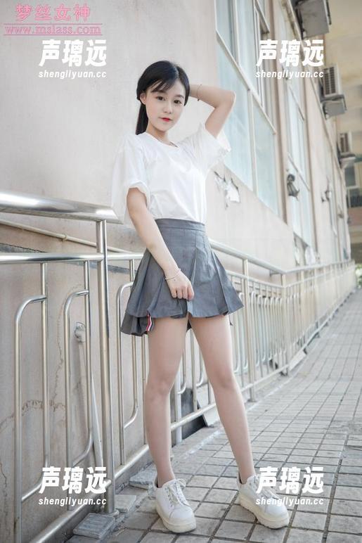 梦丝女神 - 雪馨的JK室内合集：装满灵感的小盒子分享