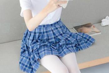 森萝财团 - 乃乃子日常原图：这就是我的生活，魔幻而尴尬。