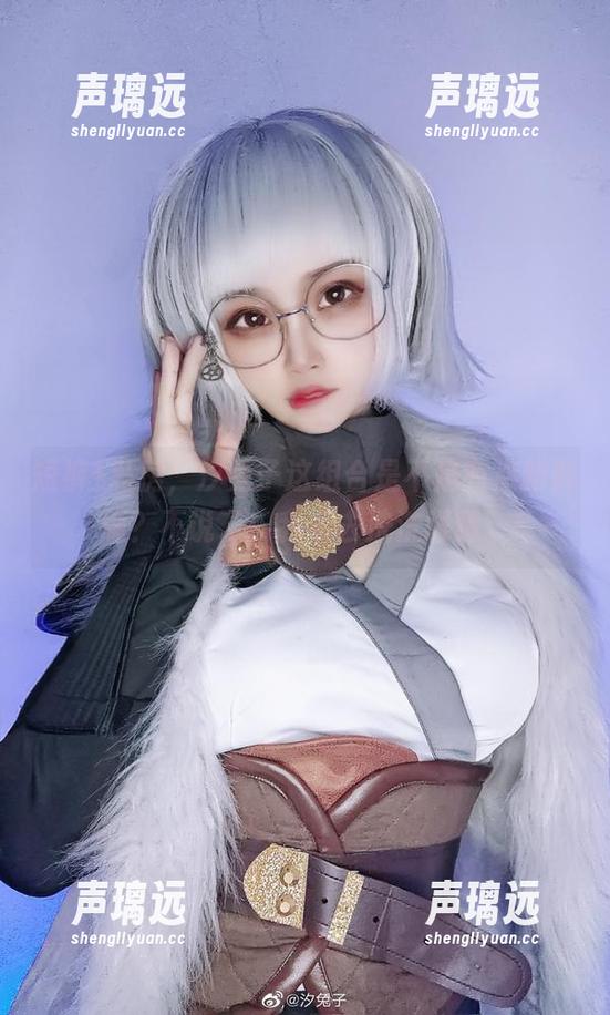 短裤+私房，汐兔子这组合是不是有点新鲜感？不说了，我得去洗洗眼睛。