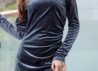 爱蜜社 - 一人两面，闵妮Mily在搞啥？双人写真图包，解读不一样的她