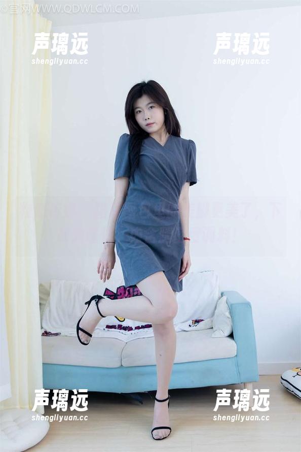 物恋传媒-猫耳 物恋传媒 - 猫耳图包里的美脚更美了,下载需谨慎,内含腿密度调料!