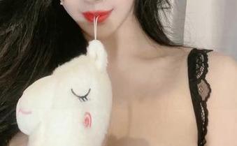 微密圈 - 精选猪小七夏天作品：每张都像是在跟我耳语