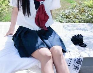 甜予摄影 - 齐齐的职业装图片，让我忍不住脑补她上班时的样子