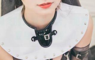 神楽坂真冬的光脚大集合，免费写真让你变身‘脚足控’！