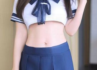 秀人网 - 摆脱了寒冷的缠绕，柚琪Rich在泳池的出镜效果如何——最新图库来一探虚实。