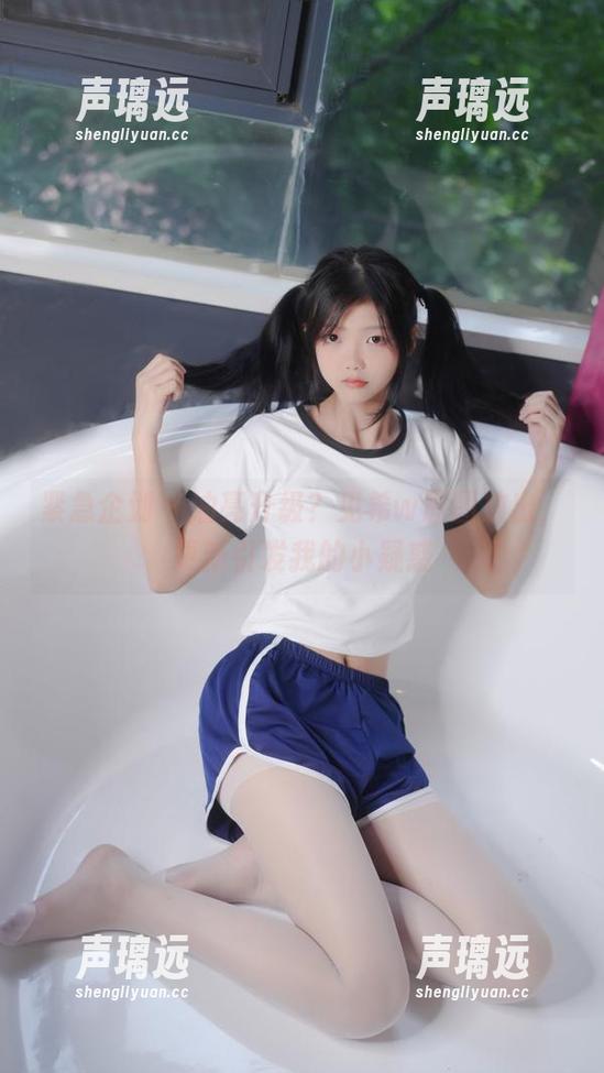 紧急企划 - 油亮升级？见希w原图放出，更新引发我的小疑惑