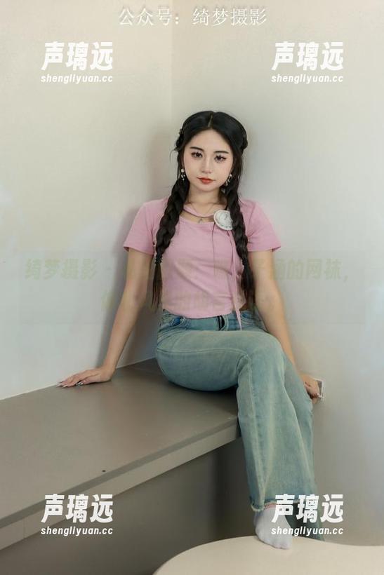 绮梦摄影 - 私拍回顾：瞧，子涵的网袜，像北风里的胡言乱语。