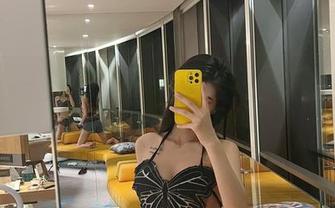 微密圈 - 精选葛征学姐写真，直接给我上生活中的大写问号！