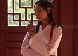 蜜桃社 - 萌美Moemi的少女作品，这图包亮得我眼花缭乱！