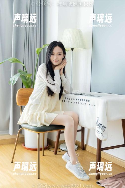 袜啵啵-小安 袜啵啵 - 当小安遇上姐姐:私房图包直击内心